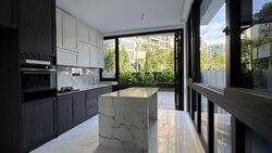 Loyang Besar Close (D17), Terrace #486424621
